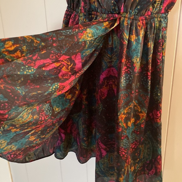 NWT! BCBGeneration Mini Dress Size M - Picture 7 of 10